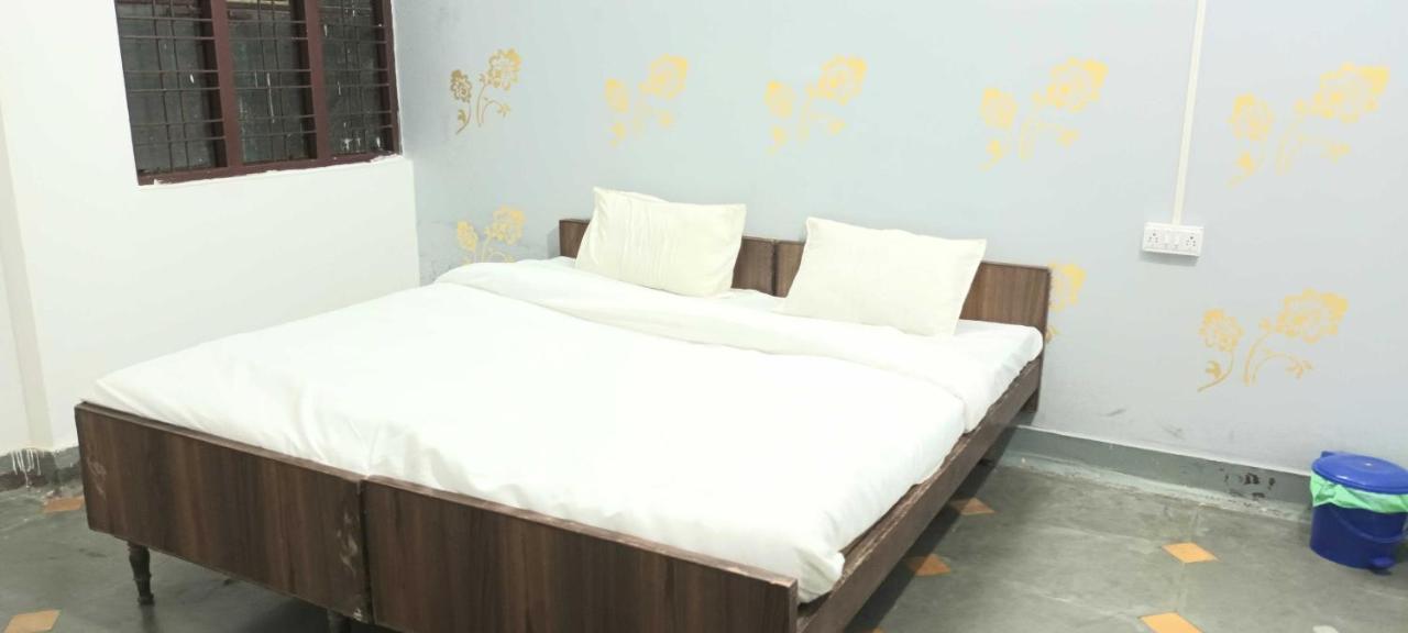 Hotel O Grand Stay Bhopál Kültér fotó